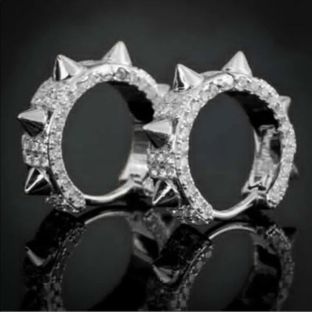 New Unisex 925 Silver Cool Punk Diamond Earrings